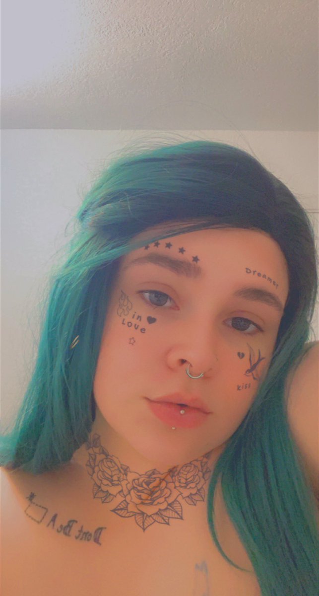 SubaUwU21's tweet photo. Forever wanting to get more tattoos on my face π« #needInk https://t.co/eyKLSeYnfm