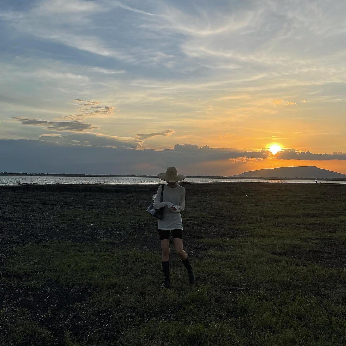 coolestkidsyeah's tweet photo. เหมือนชั้นไม่ได้อยู่ไทย ค่ดดีย์🥲☀️☁️ https://t.co/CV9gaMgr0v