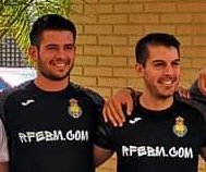 Sebastian090578's tweet photo. Jornada muy especial para los árbitros Andaluces @Jorge8RP y @Alex11NC (FASE ASCENSO DHF); @Mariasr13 y @masviavii; @patri_negra y @beadve91 (FASE FINAL JUV MASC Y FEM). Felicidades por los encuentros dirigidos, y enhorabuena a Patri y Bea por esa Final Juvenil Fem. 
A por todas! https://t.co/mefBBI3Qgg