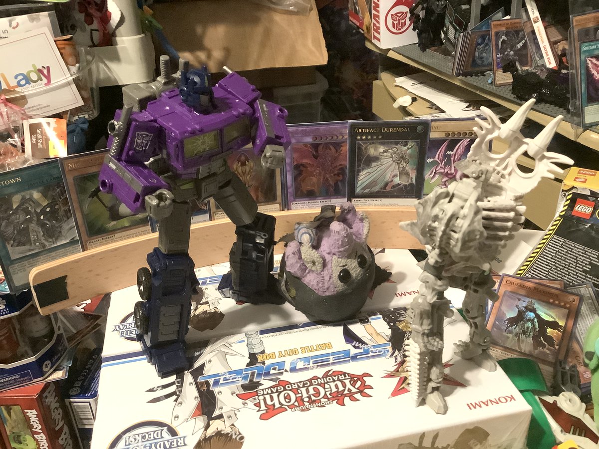 Transfan2's tweet photo. @NightShiningPR @JesseWittenrich @BotCon
Puggle IDW Galvy:Ivisited #TransformersShatteredGlass Universe Again!Today+Saw #OptimusPrime Again!Found #Ractonite!#PugglesTalk #Transformers #ShatteredGlass #ShatteredGlassOptimusPrime #GalvySG #シャッタード・グラス #FunSGPrime https://t.co/bFv6bVsiyX