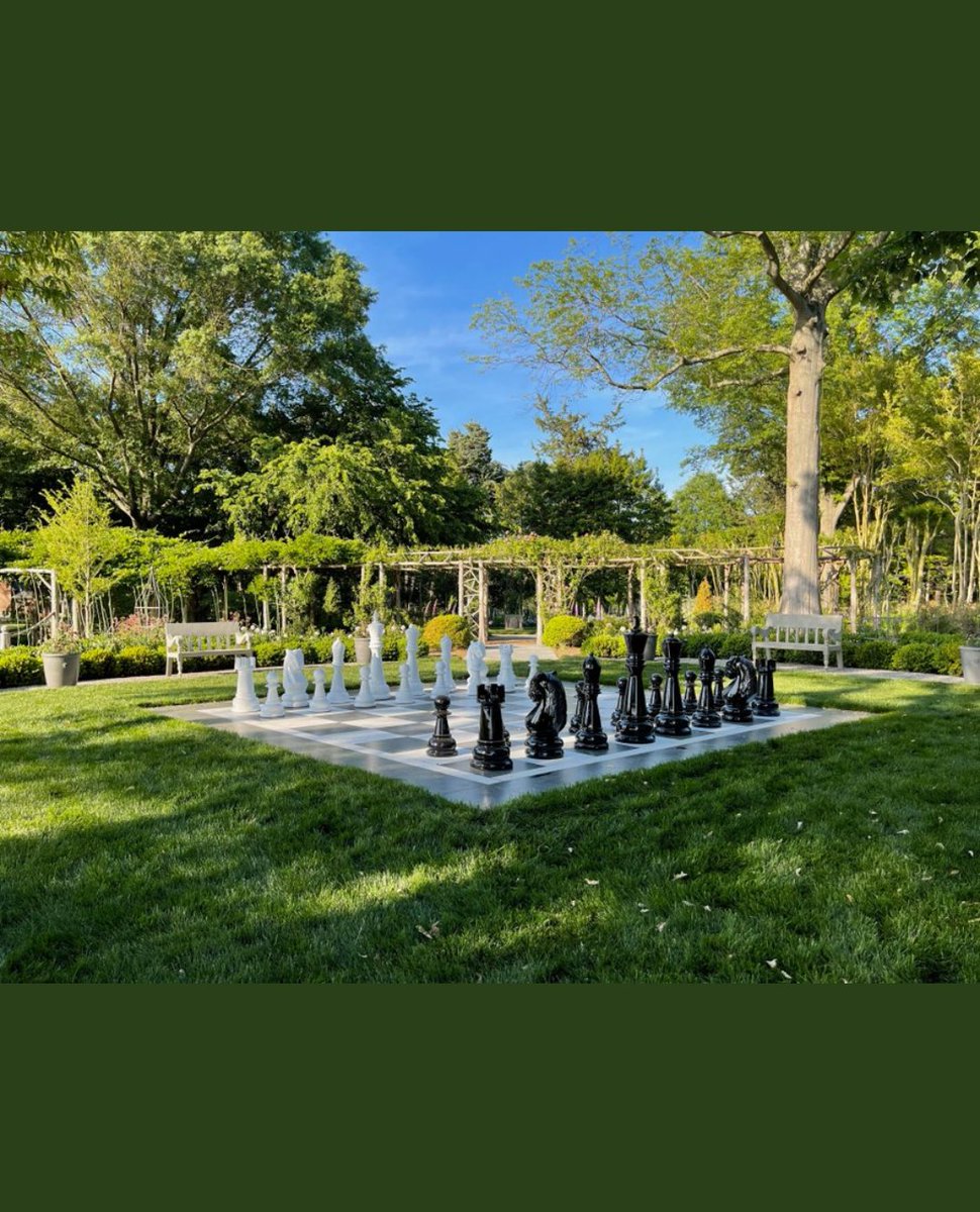 BelamkarRatish's tweet photo. #bitcoins #crpto #BTC is an elegant game in a emerald garden 🏡 https://t.co/9B74egbw3K