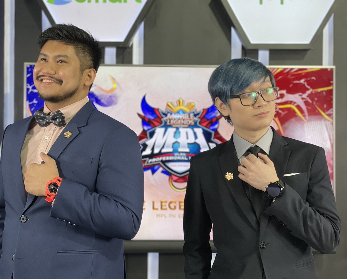 rockhartgg's tweet photo. @LeoCastsPH and yours truly for Grand Finals casters on the English stream, see you later with @ExecrationGG and @BLACKLISTINTL
#MPLS7 #BeLegendary π΅π https://t.co/3XhWVrDSG2