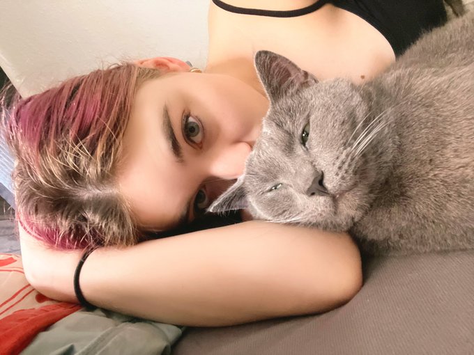 Good morning from me and Mr. Chunkers 😍❤️ - #morning #cat #kitty #loveit #lovely #cuddles #sleepy https://t<a href="/tag/morning"class="tags">#morning</a><a href="/tag/loveit"class="tags"><span>#loveit</span></a><a href="/tag/kitty"class="tags"><span>#kitty</span></a><a href="/tag/lovely"class="tags"><span>#lovely</span></a><a href="/tag/sleepy"class="tags"><span>#sleepy</span></a><a href="/tag/cat"class="tags"><span>#cat</span></a><a href="/tag/cuddles"class="tags"><span>#cuddles</span></a>