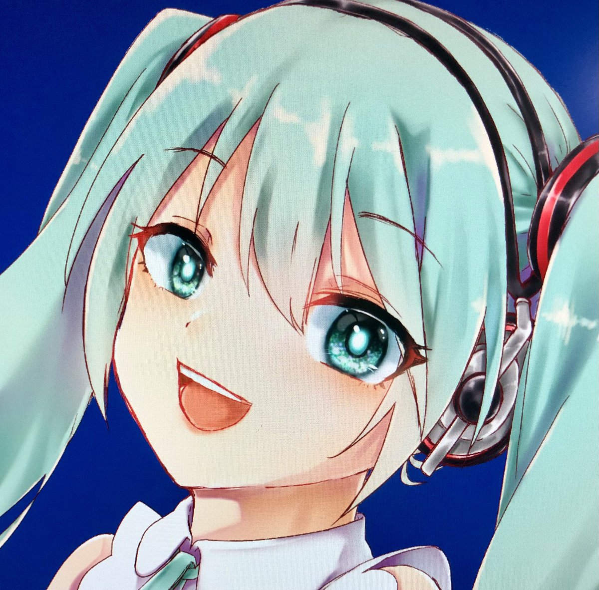 前のおめめのが好きだけどこっちのが親しみやすいよね?? 