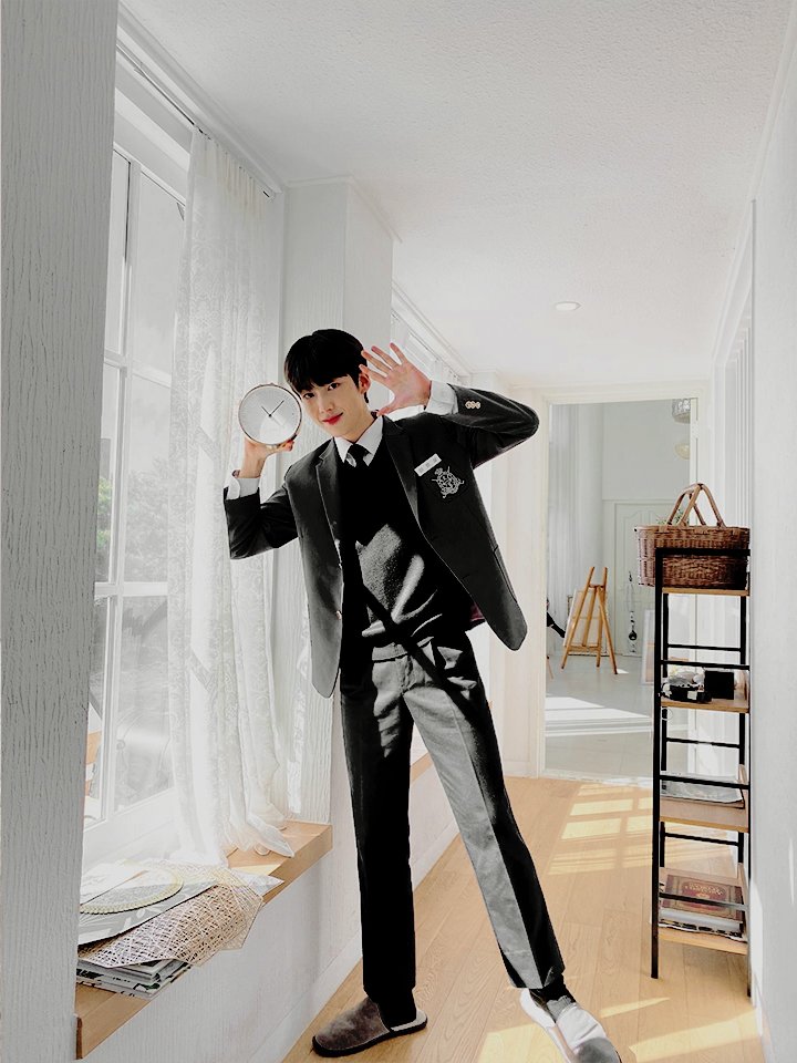 TWNAOKIOFF's tweet photo. . 🎻 𝗻𝗮𝗼 — kι ﹙ 𝓹 ﹚ ᥣᥲყ 𔗥 𝕝𝕚𝕤𝕥 #ReBIrthSTREAM #DearID
Re-Birth es una canción que agregue a mi playlist recientemente, es muy hermosa y transmite demasiada paz, algo que muchos necesitamos, por eso les digo que corran a escucharla https://t.co/jlaeD89HBO