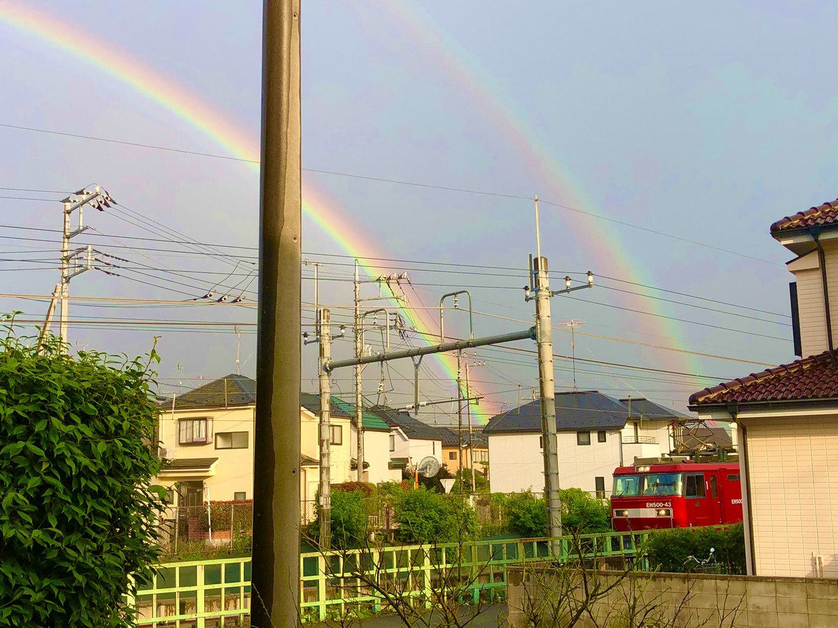 totopchan's tweet photo. Ｗレインボー https://t.co/wHYBLsc3bE