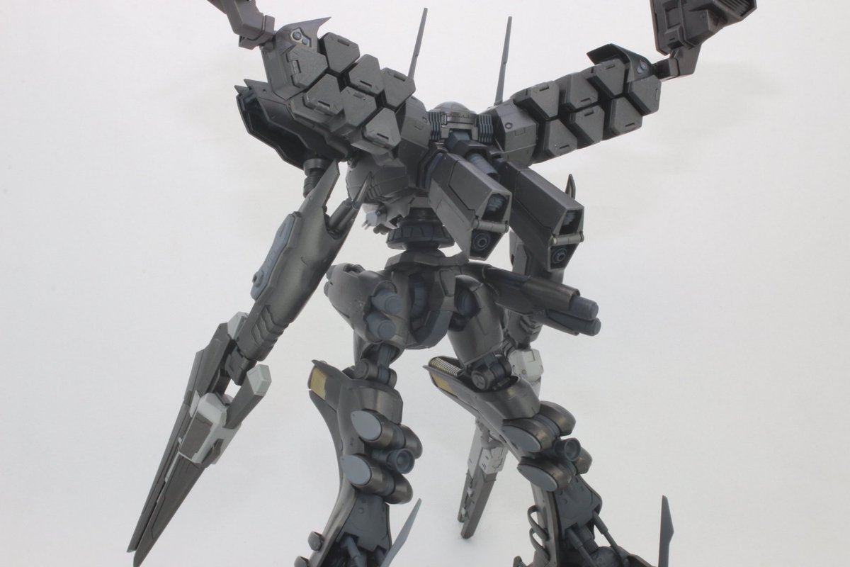ホワイト・グリント ガンメタリックVer. ラインアーク ホワイト・グリント ガンメタVer.【コトブキヤ