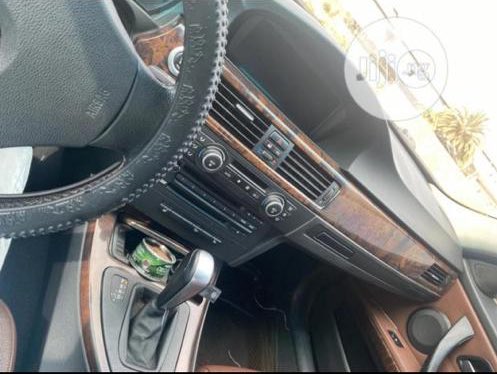 Ankson_motorskd's tweet photo. Available Bmw E90 2007
Used 
Super clean 
Price: 1.6m 
Location: kaduna 

Contact: 08133404110 for more details https://t.co/6ljEU3GYL8