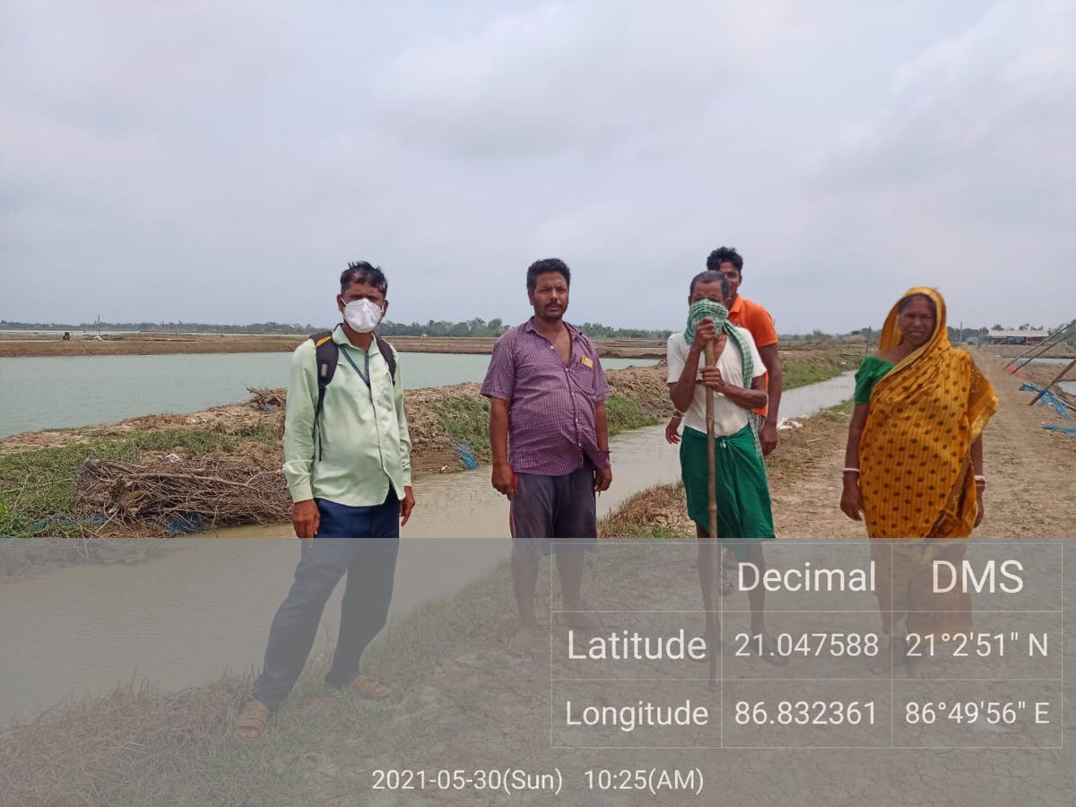 dfo_bhadrak's tweet photo. #CycloneYaas Damage assessment at Bideipur GP of Basudevpur block under Bhadrak District is carried out by Sri Gadadhar Rout, JFTA of Fisheries Department of Bhadrak District. @DM_Bhadrak @OdishaFisheries @farddept https://t.co/vpbbHXwRJI