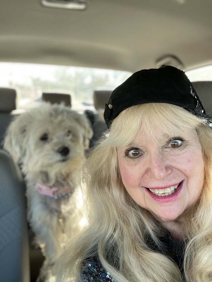 HeleneFrances1's tweet photo. Off to Vet with Miley. She is such an allergic fog. No more people food or doggie treats!
#petmom #Singlemom #Rappermom #surfermom #workingactor #disney https://t.co/PlFpBBfEIo