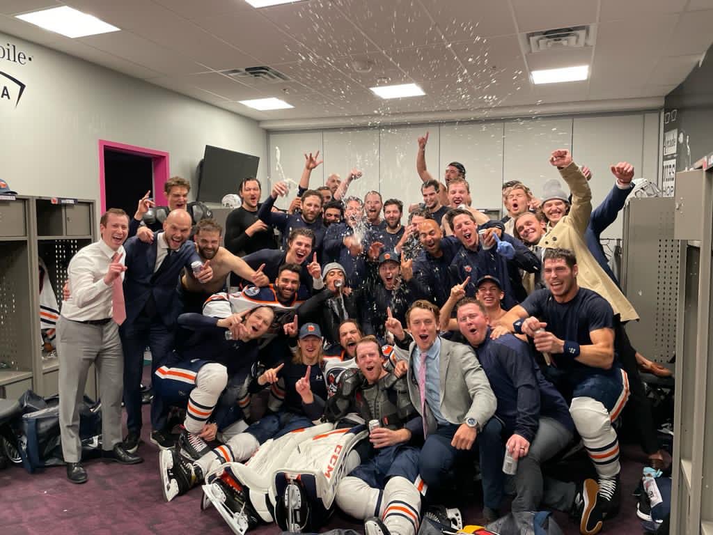Condors's tweet photo. To all of #Condorstown in Vegas tonight, we heard you all night and thank you for the support! https://t.co/b98UEw2HWL