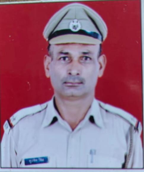 police_haryana's tweet photo. All of us are deeply grieved over the sad demise of our colleague, E/SI Gurmail Singh, who succumbed to #COVID19. He will be long remembered for his bravery and services to the #HaryanaPolice. May the departed soul Rest in Peace💐.
...
@nsvirk @cmohry https://t.co/92NzDTbWpv
