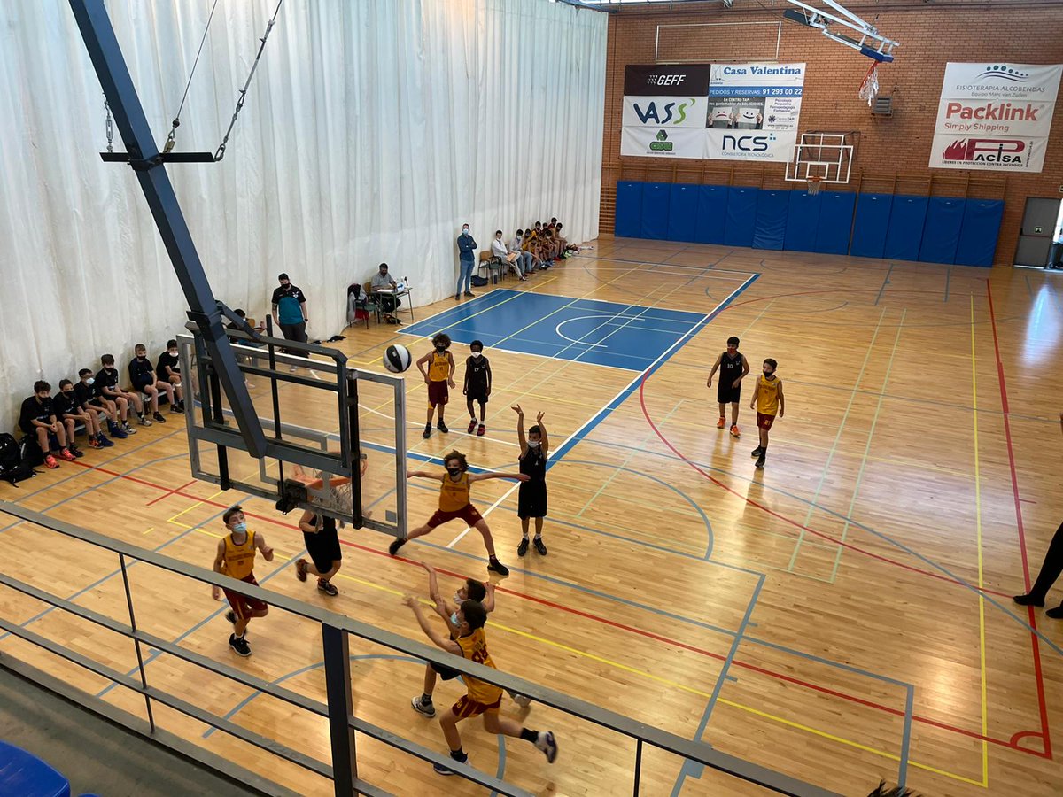 UrosDeRivas's tweet photo. 📢Mini y Preinfantil 📢
📍 1/4 de final📍
Hoy jugarán la vuelta nuestros equipos de Play-Off.
Todos animando fuerte a nuestro #AM09A que tiene que ganar por 9 ptos para conseguir pasar, el #PMA que tiene que ganar por 6 y el #BF11 que tiene que remontar un - 33!!
⬇️⬇️⬇️ https://t.co/toTq7RfKZp