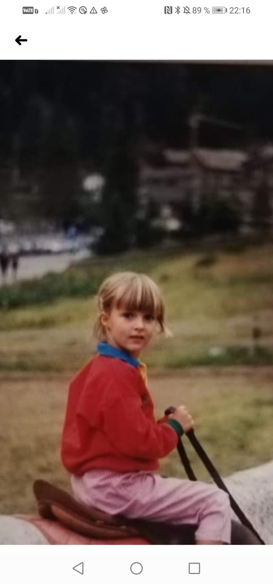 L'inizio degli anni '90, quando ero ancora una brava ragazza...😇😏😈