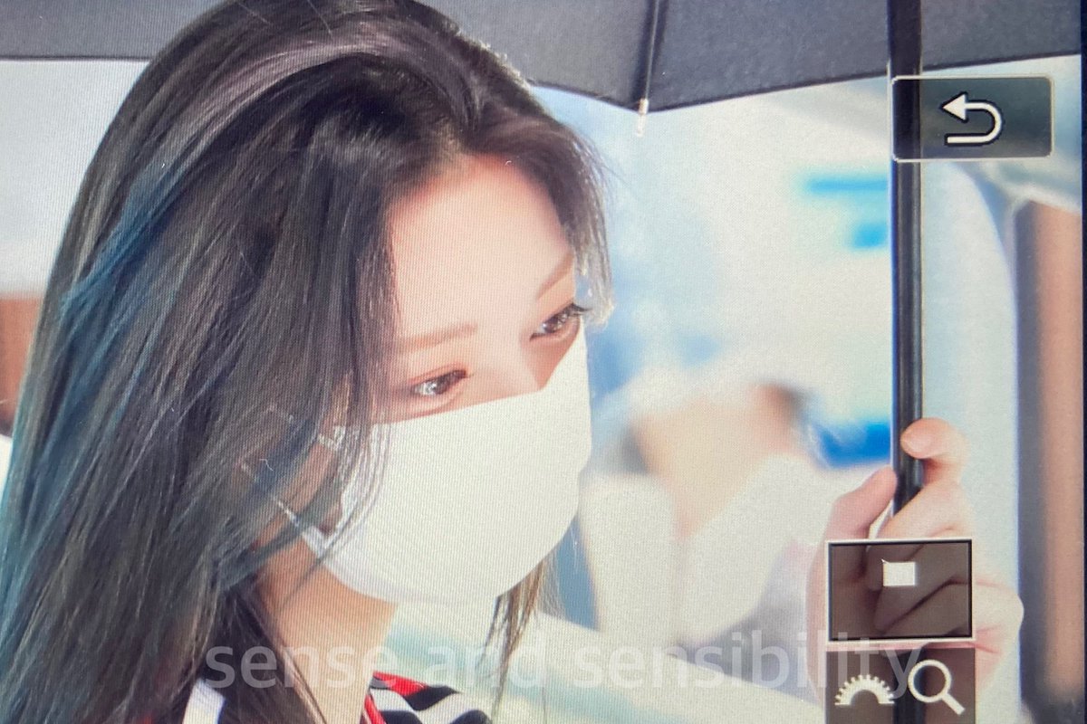 210530 아기 늑대의유혹
#ITZY   #YUNA