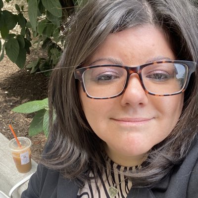 STACIANN41's tweet photo. Took a selfie before work on Friday I look so beautiful #selfie #beforeworkselfie #NewProfilePicture https://t.co/0tnRepciio