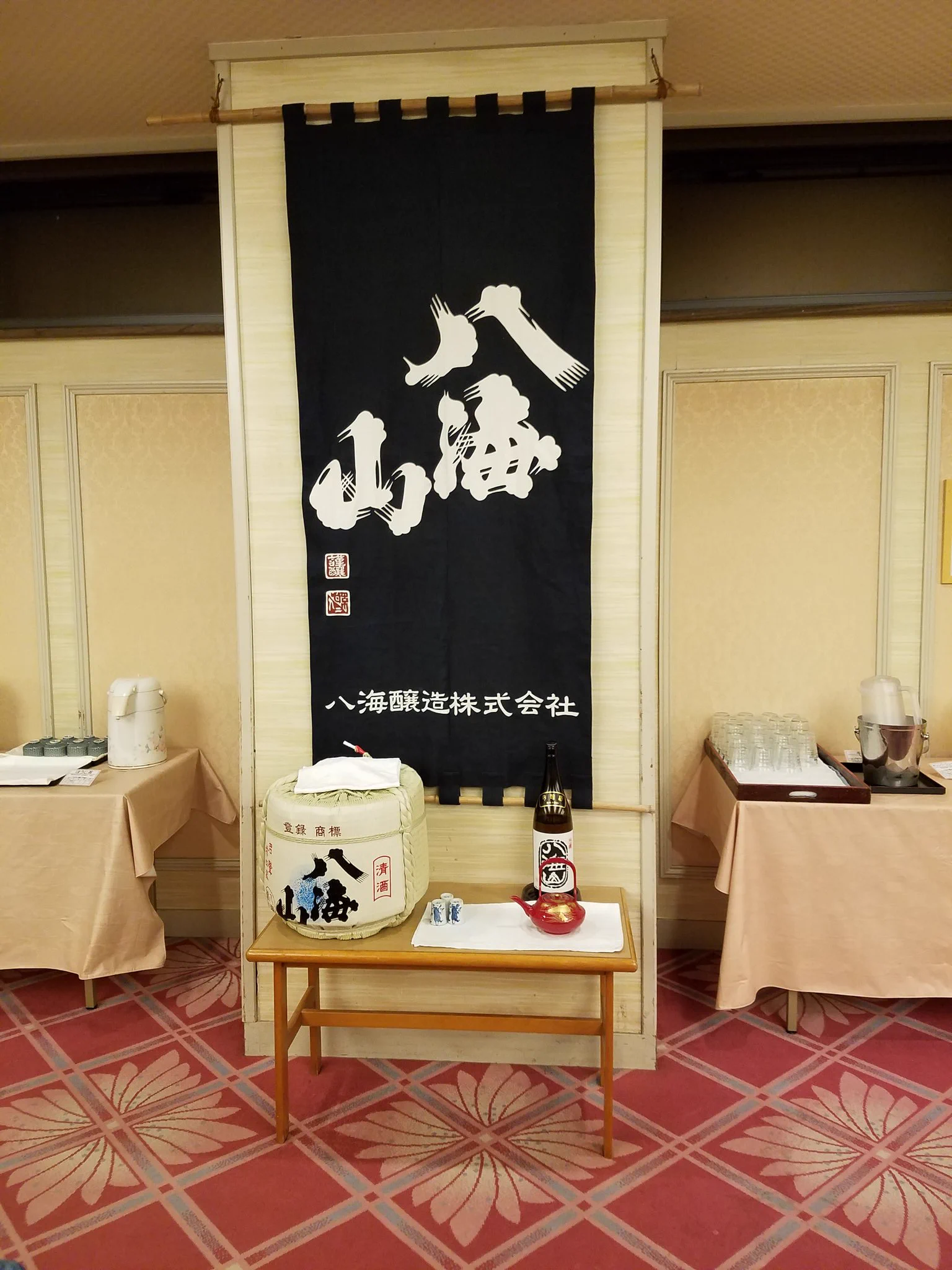 @aaa1349 新潟の宿のバイキングは朝から日本酒飲み放題でした！ 