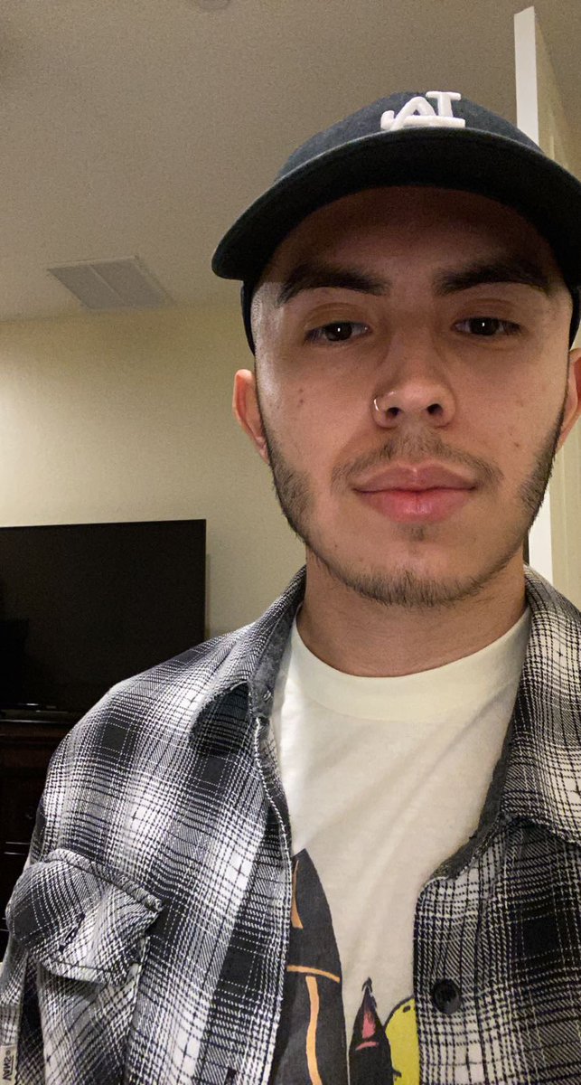 NicholasMLopez's tweet photo. Back like I never left https://t.co/kTjaErQ85H