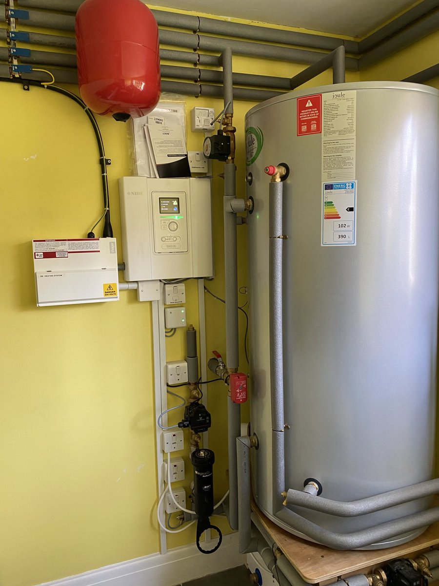 SwiftMechanical's tweet photo. Here’s a few from a recent install in #lisvane #cardiff a complete heating system using a @NIBEEnergy #ashp #joule cylinder and @AdvanceALTD buffer #renewables #airsourceheatpump #rhi #mcs #heating https://t.co/88xNUnIujl