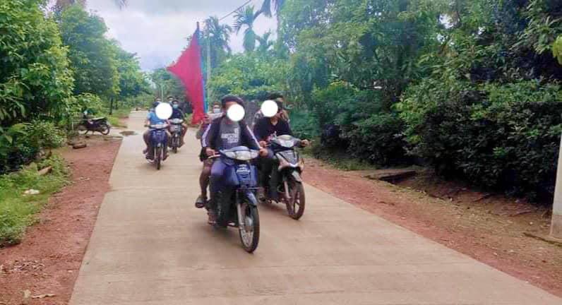 Dawei motorcycle strike against the military junta although there have been tight security and abductions.
#WhatsHappeningInMyanmar 
#May30Coup
