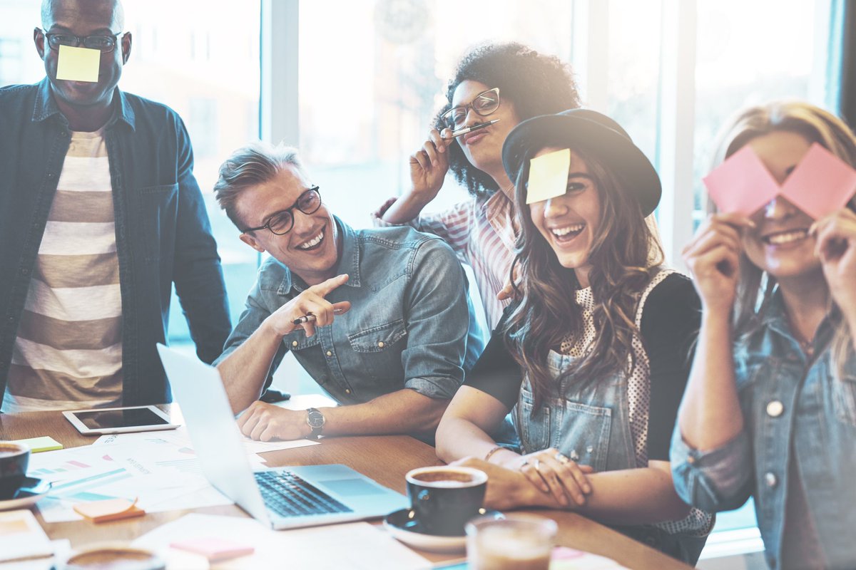 „all you need is love“ sangen schon die Beatles und übersetzt auf unsere Unternehmenskultur heißt dies: „Wer die Herzen gewinnt, gewinnt das Vertrauen.“
#urscare #rebelsatwork #wearedifferent #homecare #woundcare