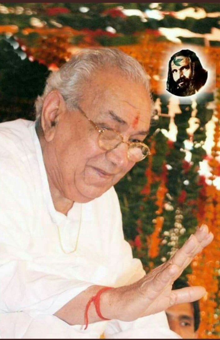 Rajni64285641's tweet photo. शरीर के रोग मुक्त होने के सिद्धयोग ध्यान के दौरान जो बाह्य लक्षण हैं उनमें यौगिक क्रियाऐं जैसे दायं-बायें  सिर का तेजी से धूमना,  हाथों एवं शरीर की अनियंत्रित गतियाँ, तेज रोशनी या रंग दिखाई देना या अन्य कोई आसन, बंध, मुद्रा या प्राणायाम की स्थिति आदि  होती हैं 
#NathSectYoga https://t.co/FxZoAxtcG5