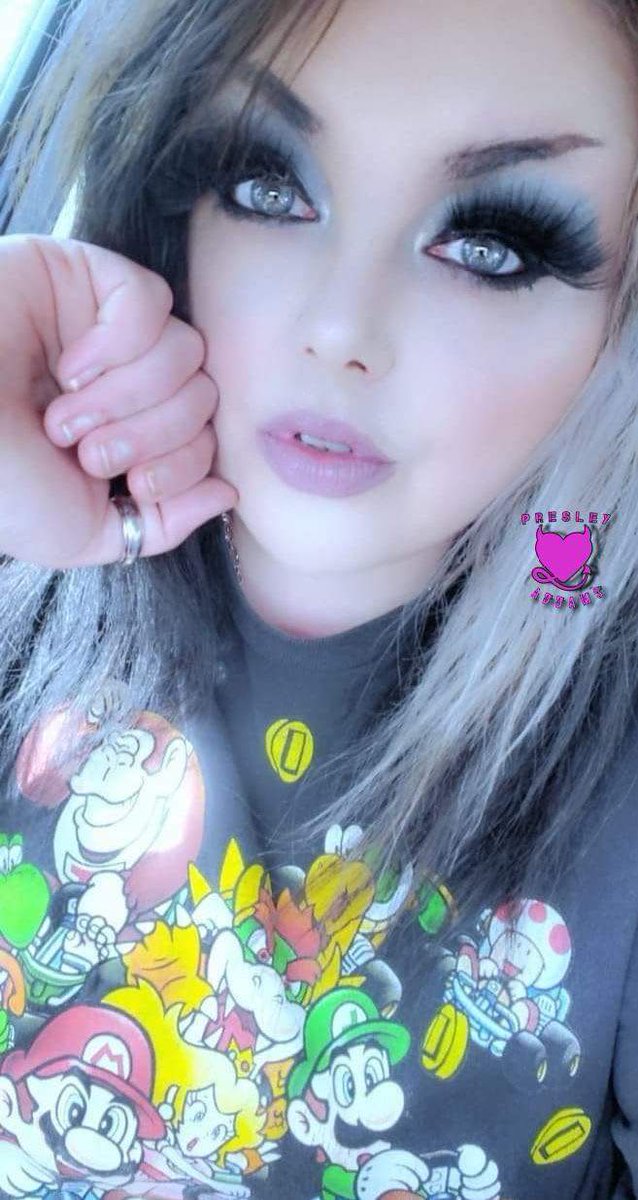 AddamsPresley's tweet photo. Still don't feel up to shooting.

 My brain isn't fun at the moment.... but go and check out my new pinned post ❤ https://t.co/60CoWqr4w1