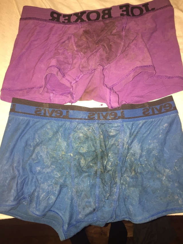 Nielske4's tweet photo. this is heaven. #cumstain #filthyunderwear #pig #piss #raunch https://t.co/CzgqBjlZqs