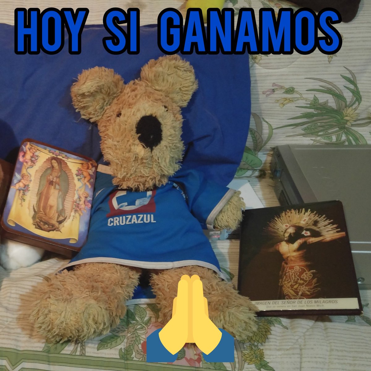 Halrobles's tweet photo. @InesSainzG claro que así será por eso @AztecaDeportes a rezar por @CruzAzul https://t.co/W6G4GlxKmb