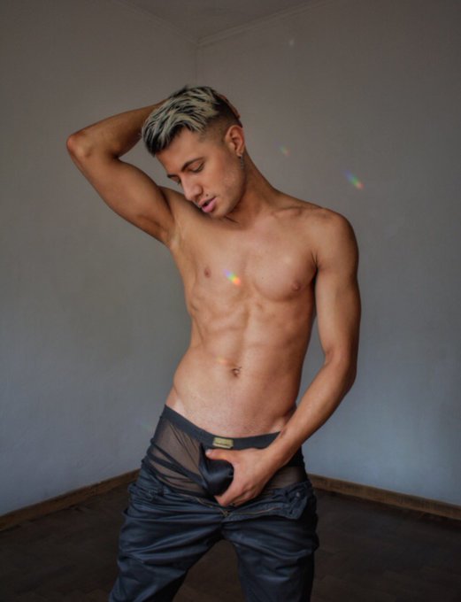 2 pic. Hola Bombones??
GRACIAS SIEMPRE X Los RT Y AGREGARME!

DAME RT y AGREGA Así sigo subiendo Videos