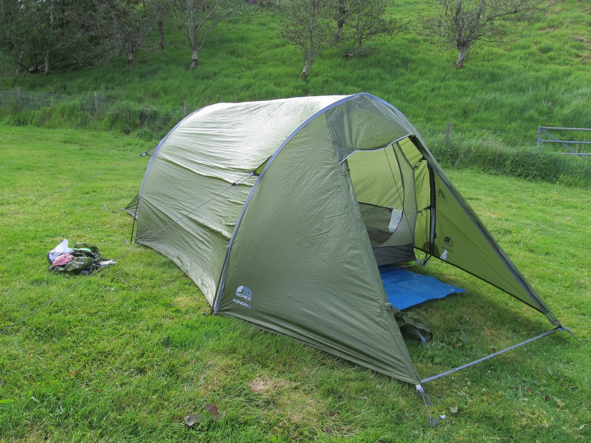 BahaNick16's tweet photo. @Tdr1nka This is the only tent I've bought twice....😯 @vango #forceten (6'1" and clumsy 🙄) https://t.co/kXM13N60CE