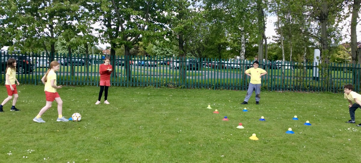 StPaulsRCPrimar's tweet photo. Great to see our children enjoying National Football week. They have been brushing up on their skills and designing footballs. ⚽️⚽️⚽️ @SchoolsFootball #schoolsfootballweek #SFWGameOn https://t.co/usfJEAMQyR