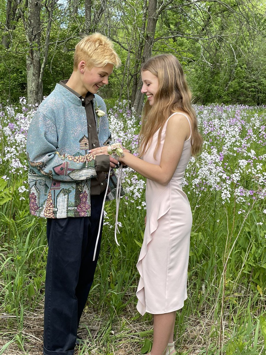 hannahdeene tweet media