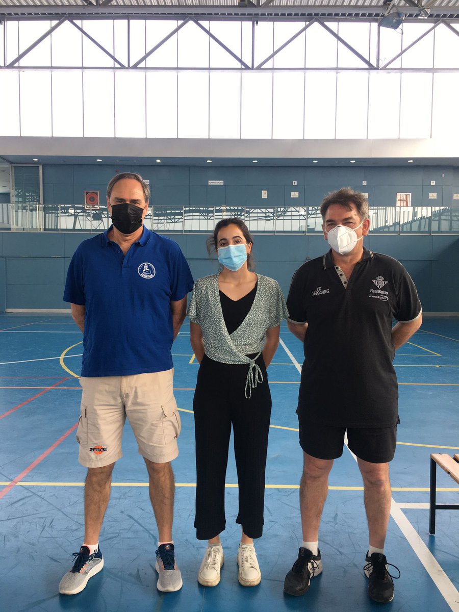 BaloncestoCDAS's tweet photo. Último partido de la temporada del #cdas
#cdasEspartinas 6️⃣0️⃣
@cdgines 5️⃣9️⃣
Nuestro senior masculino, gana a nuestros amigos de gines y quedamos en la clasificación el 15º clasificado.
#cdas #espartinas #baloncesto https://t.co/3cg0clkHSq