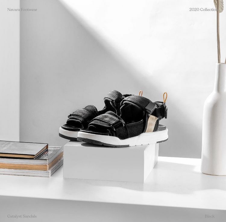 TxtdariPromo's tweet photo. ✨REKOMENDASI SANDAL GUNUNG PRIA 👟 ✨

— A Thread — https://t.co/F2uXejx1cj