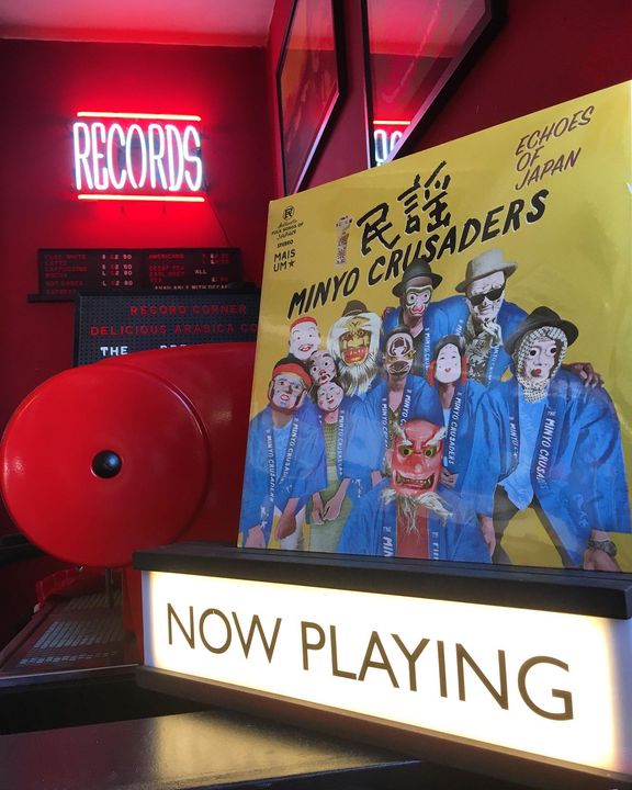 recordcorneruk's tweet photo. Best Bank Holiday vibes with #myniocrusaders debut Album #echoesofjapan✨🇯🇵✨

You’ll find all the grooves in this album- from traditional songs, Ethiopian jazz, Thai pop and South American rhythms 🎶

Listen quick, it’ll make your day!

https://t.co/CH2yCk0S3Z https://t.co/DmBprWijGk