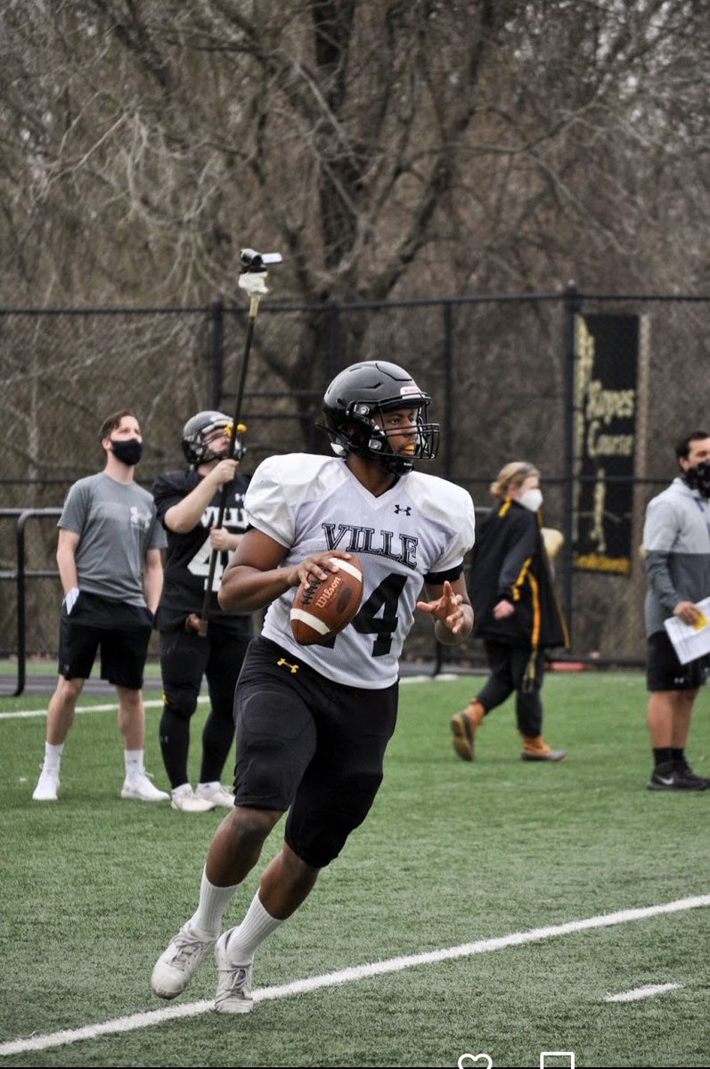 dmiller612's tweet photo. Happy 20th Birthday Miles! I love you, son!! ❤️ @MM8_Believer #villefootball #proudmama #myQB 🏈 #marauderpride https://t.co/eYh6e6B7AO