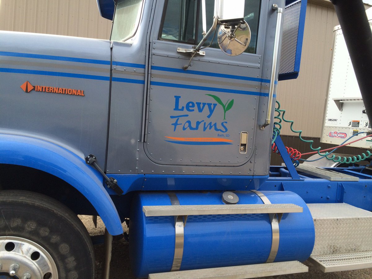 LewnoDennis's tweet photo. @falkfarms1 @PhilSwantek https://t.co/CAPrW9PvSR