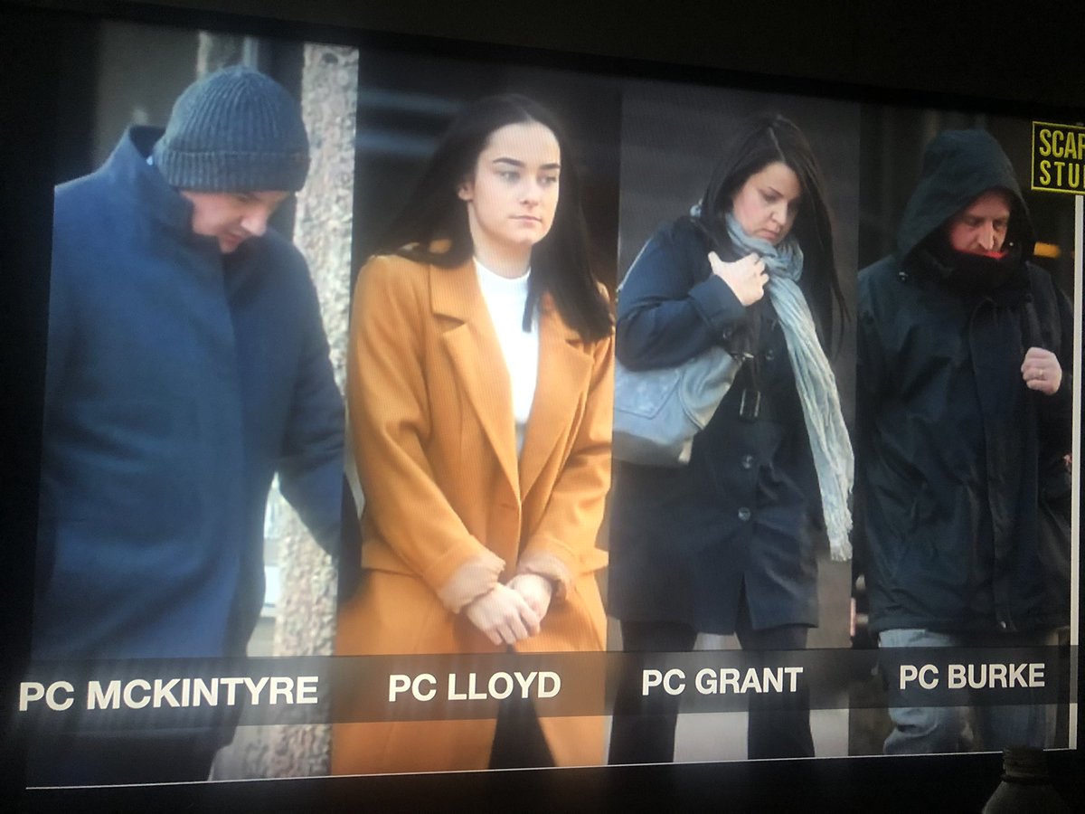 BallyStock's tweet photo. Dirty pigs ๐ท getting sentenced for kidnapping ๐จ ๐ฎ police are done out here ๐๐คฃ๐คฎ enjoy your sentences lads and ladies ๐๐ฝ๐๐ฝ #PoliceBrutality #Karma #Shameless #pcLloyd #pcGrant #pcBurke #pcMckintyre #Corruption https://t.co/FNl02bPN9A