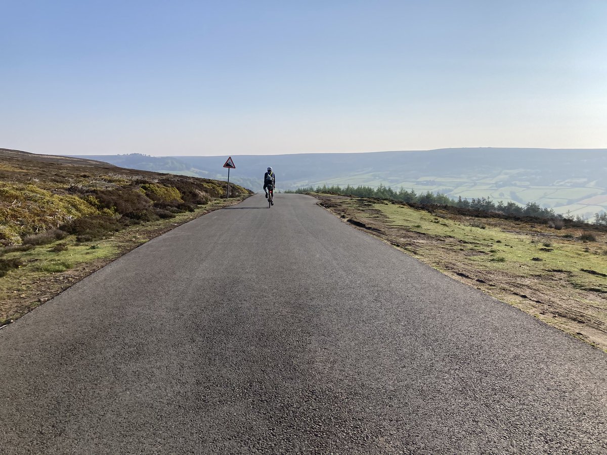 NicholasBarna19's tweet photo. @willschrimshaw Likewise will! Great to ride together for that hot morning section! I have some good pics of you. https://t.co/7ZwzTY5ypq