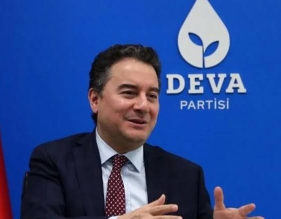 bahnstreikk's tweet photo. Devlet yönetimi anlayışınızı en iyi hangisi temsil ediyor? https://t.co/zOWE0zyP3e