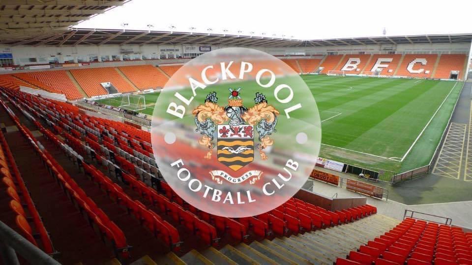 JamesRoberts330's tweet photo. Ok well today’s the day that if all goes well #Blackpool #BlackpoolFC get promoted, Massive best of luck and bring that win and trophy back to the Fylde coast. So proud to call this my team and hometown #UTMP #TangerineBastards #SeaSeaSeasiders #BackingBlackpool ⚽️⚽️🍊🍊⚽️⚽️ https://t.co/yd9aXZgnpE