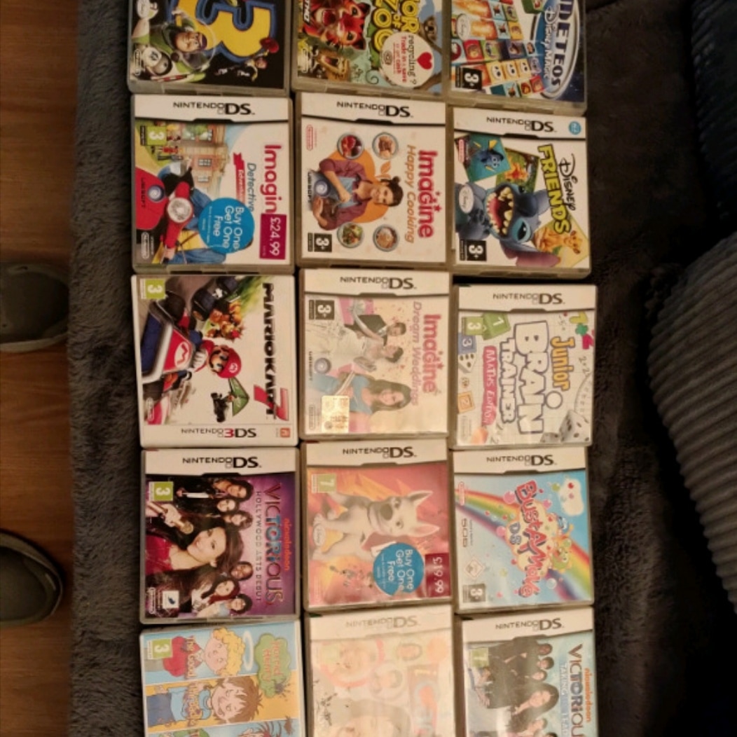 GamesScotland's tweet photo. The past couple of weeks pick ups!
A mix of charity shop bargains and local Facebook. The 3DS XL was acquired by traded all my doubles!
Paid £145 for all - £108 as trade credit. https://t.co/WhoMzsJkRS