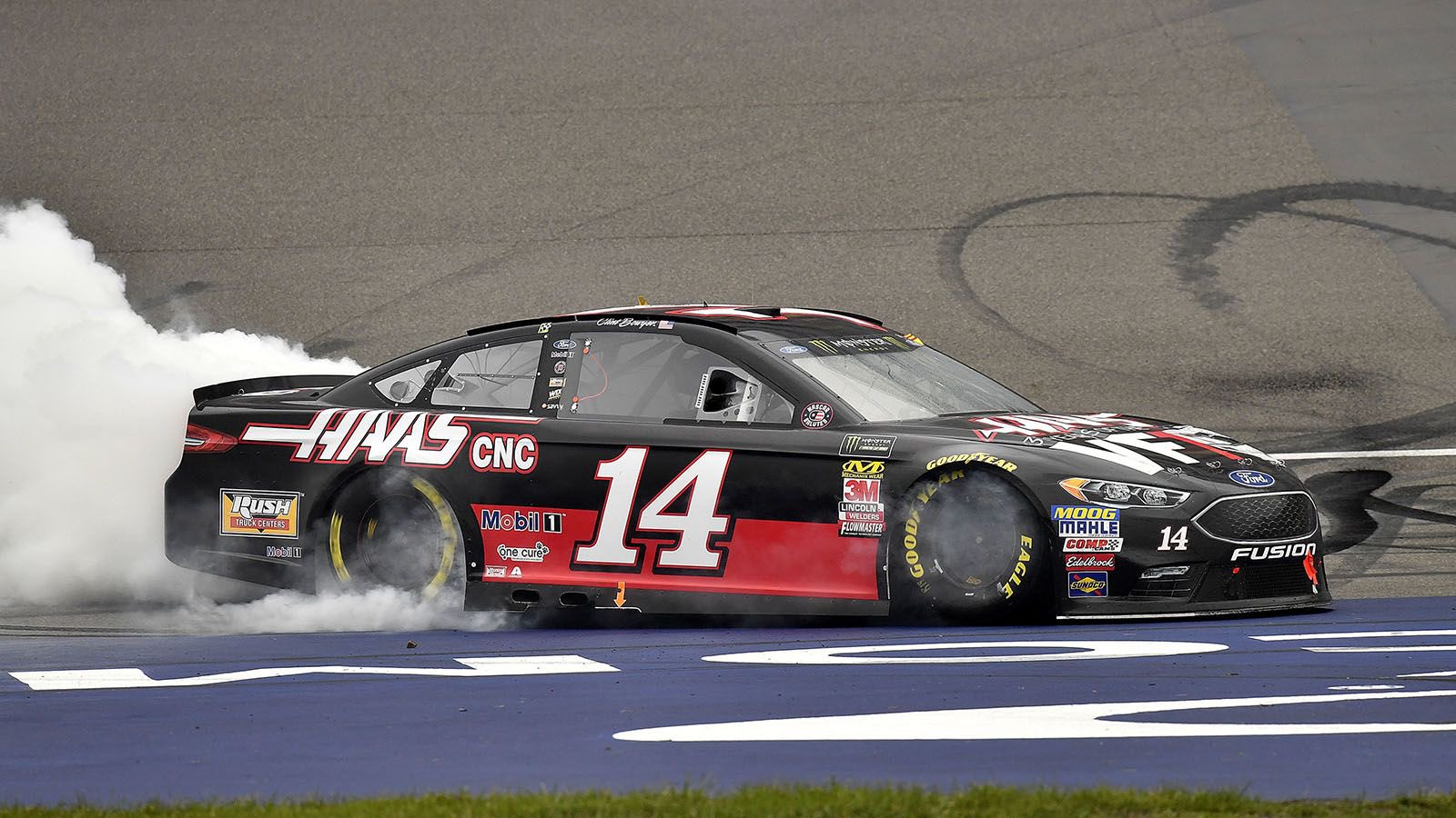 Join me in wishing Clint Bowyer a happy birthday! 