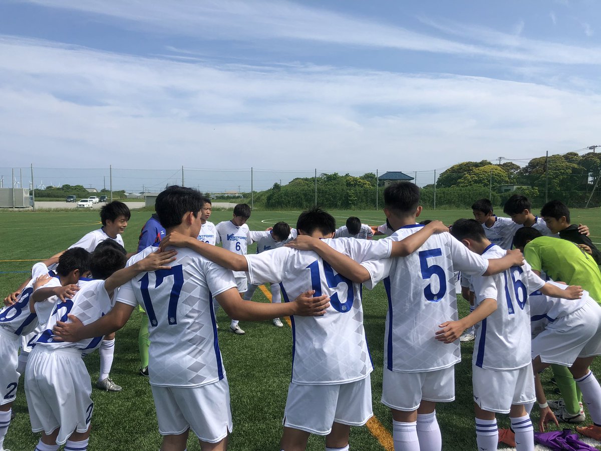 ヴァンフォーレ甲府アカデミー U 14 5月30日 土 メトロポリタンリーグ Vs鹿島アントラーズ 0 0 無失点に抑えましたが 惜しくも1点が入らず 次節は未定になります Vfk Vfsc Vfkアカデミー ヴァンフォーレ甲府アカデミー U 14 5月30日 土 メトロポリタンリーグ Vs鹿島アントラーズ 0 0 無失点に抑えましたが 惜しくも1点が入らず 次節は未定になります Vfk Vfsc Vfkアカデミー