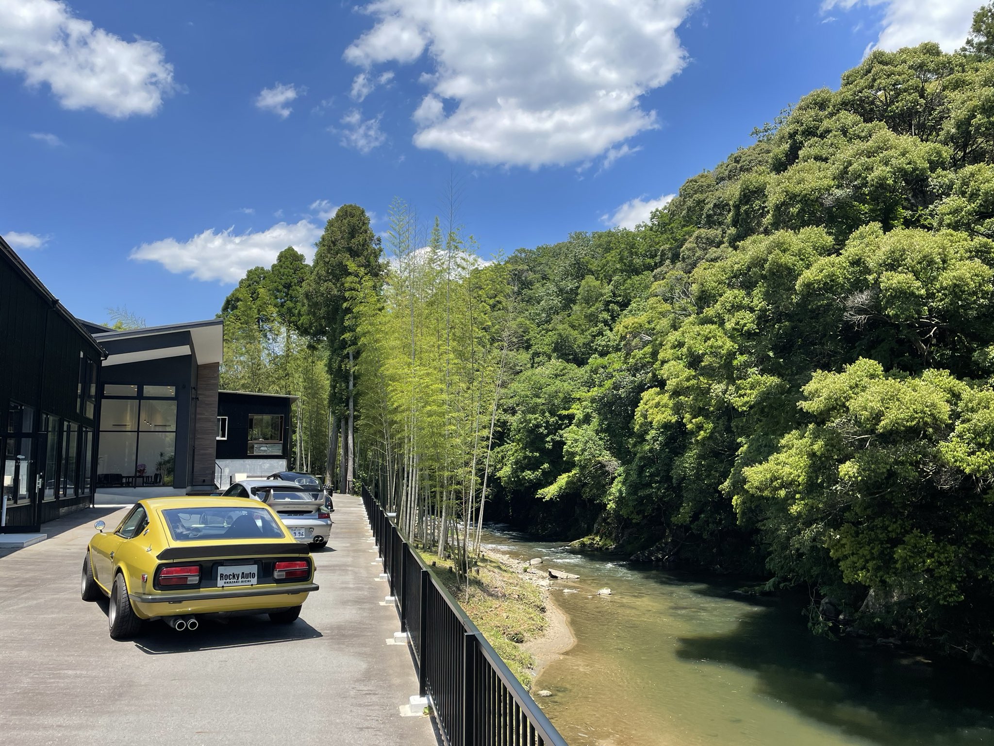 七星零音 ロッキーカフェは自然の景色もめちゃめちゃいいんだよな すごい田舎感 岡崎 ちょっと山に走ればこんな感じ T Co P9tdxgqn4k Twitter