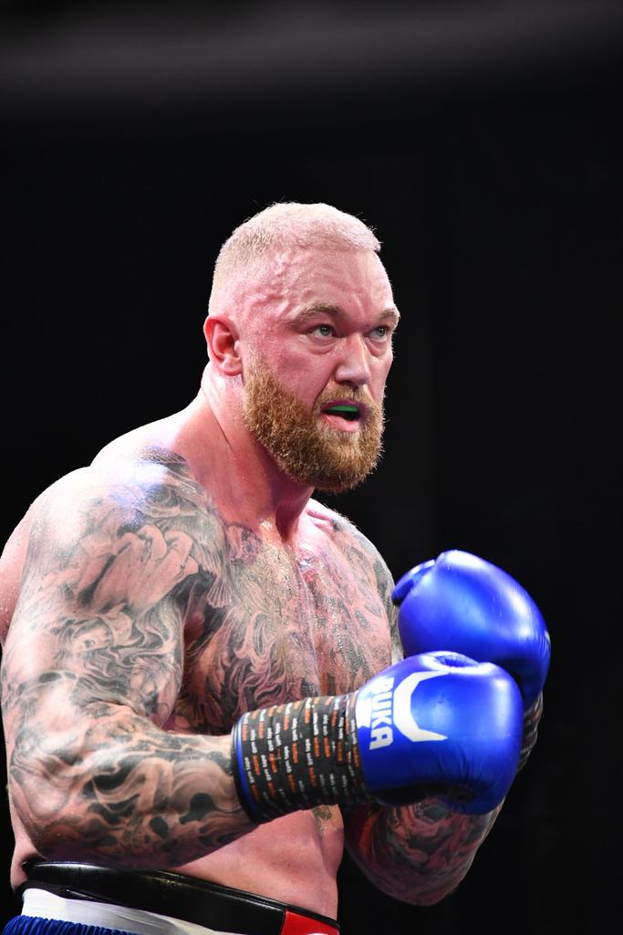 ConradDubai's tweet photo. Epic night at #ConradDubai
Great match between two titans: @ThorBjornsson_ and Simon.
#Boxing #Box #Sports #ForTheLoveOfTheGame
#WhoWillReign #TeamMTKGlobal #ConradHotels https://t.co/LOunLyl20D