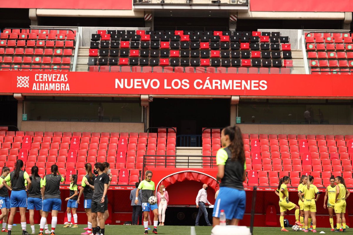 GranadaCF_Fem's tweet photo. ⏱ 1’ |0️⃣-0️⃣| #GranadaVillarreal   

❤️⚪️ 🆚 🟡🟡

🔥 𝐏 𝐀 𝐑 𝐓 𝐈 𝐃 𝐀 𝐙 𝐎 🔥

🔛 ¡Ya rueda el balón en 🏟 Los Cármenes! 

#VamosMiGranada #RetoIberdrola https://t.co/YHWsTWyPuq