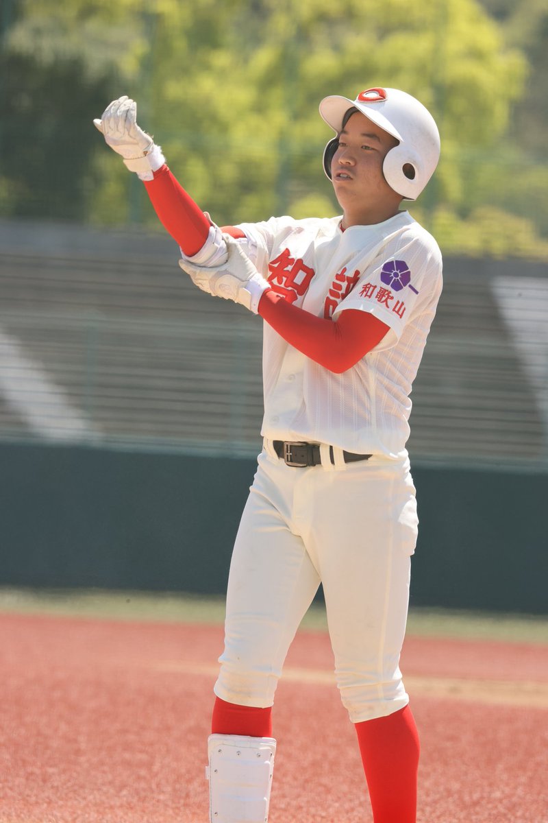 cbn_camera's tweet photo. 2021.04.10
ダイムスタジアム伊勢

宇治山田商業１００周年記念試合

小畑虎之介(1年)選手

#小畑虎之介
#智辯和歌山
#宇治山田商業１００周年記念
#ダイムスタジアム伊勢
#招待試合 https://t.co/Lkm26vV2TO