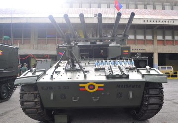 (Imágenes) Venezuela moderniza y transforma los viejos tanques AMX-13 en una nueva y poderosa máquina multicañón E2oRhLvVEAE-Wzf?format=jpg&name=360x360